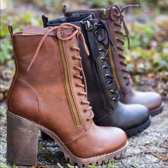 Brown lace up combat boot/Moto boots - Picture 4 of 7
